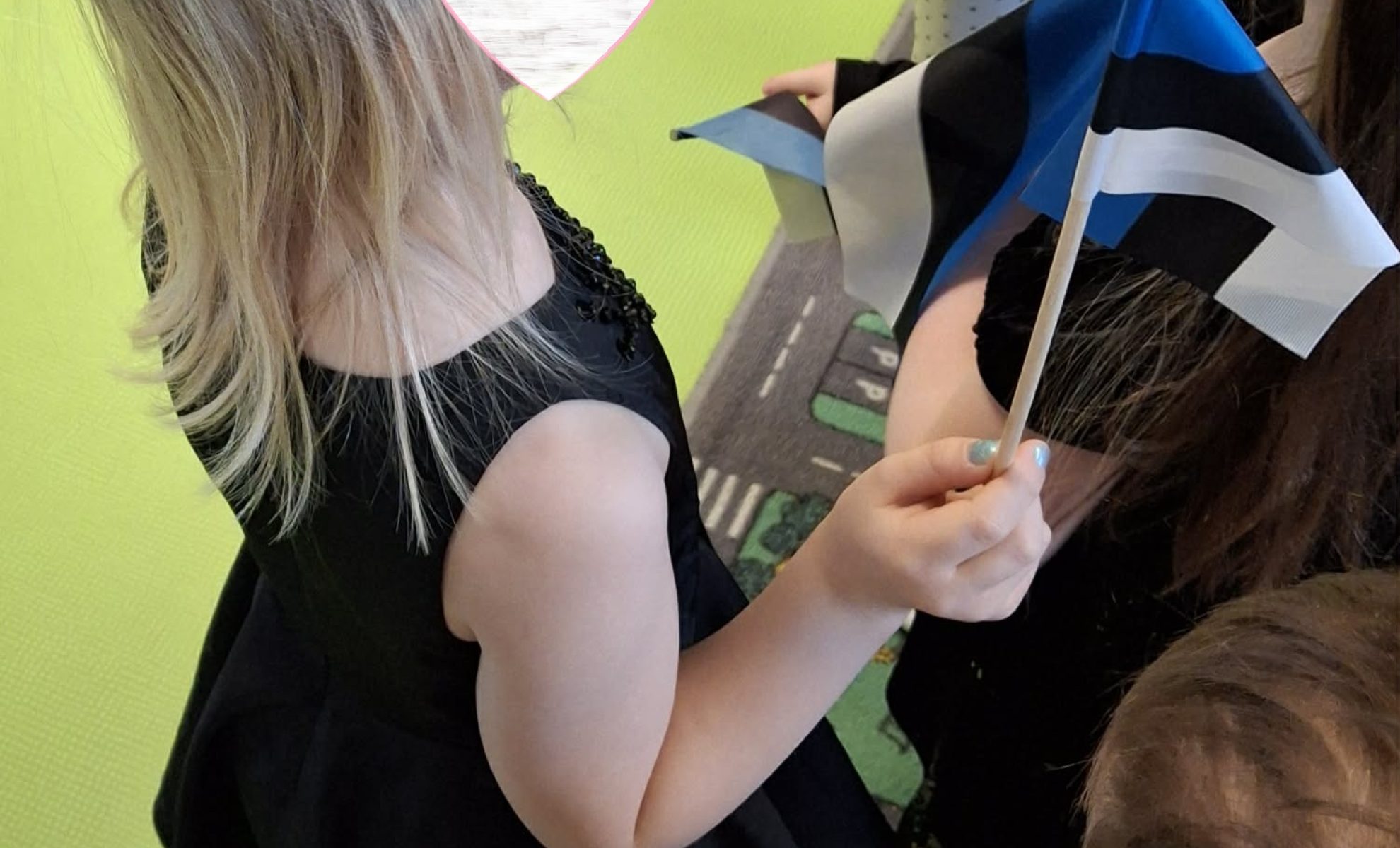 deb732ea-6e63-4f40-9ee2-1d5a89cafe1c